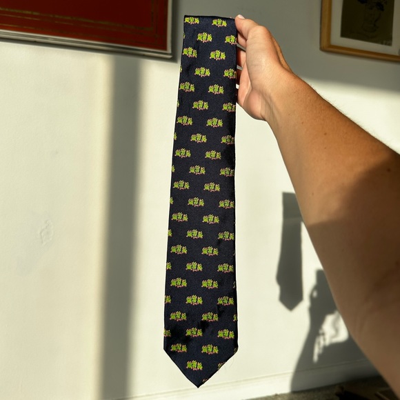 RARE Lilly Pulitzer Men’s Tie from 2006 - Picture 9 of 11